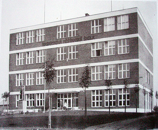Masarykova-skola.jpg, 89kB